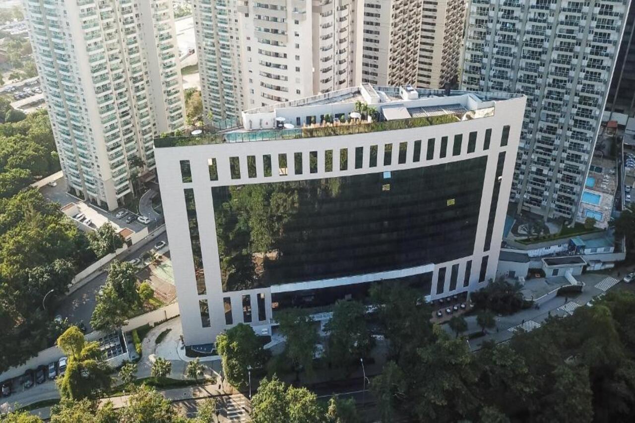 Radisson Rio De Janeiro Barra Hotel Ngoại thất bức ảnh Aerial view of the building
