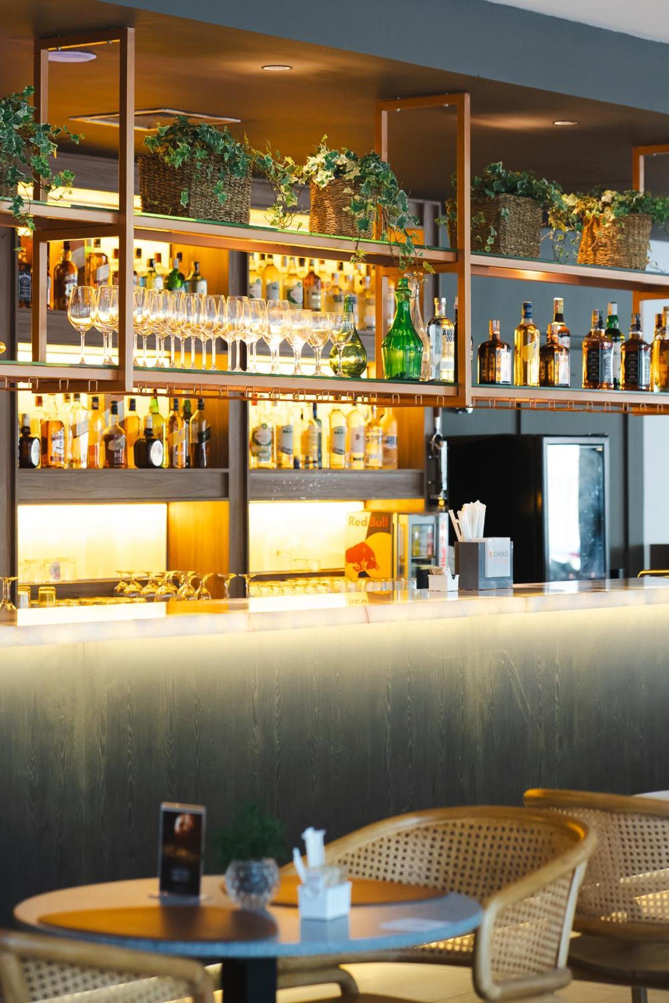 Radisson Rio De Janeiro Barra Hotel Ngoại thất bức ảnh A bar
