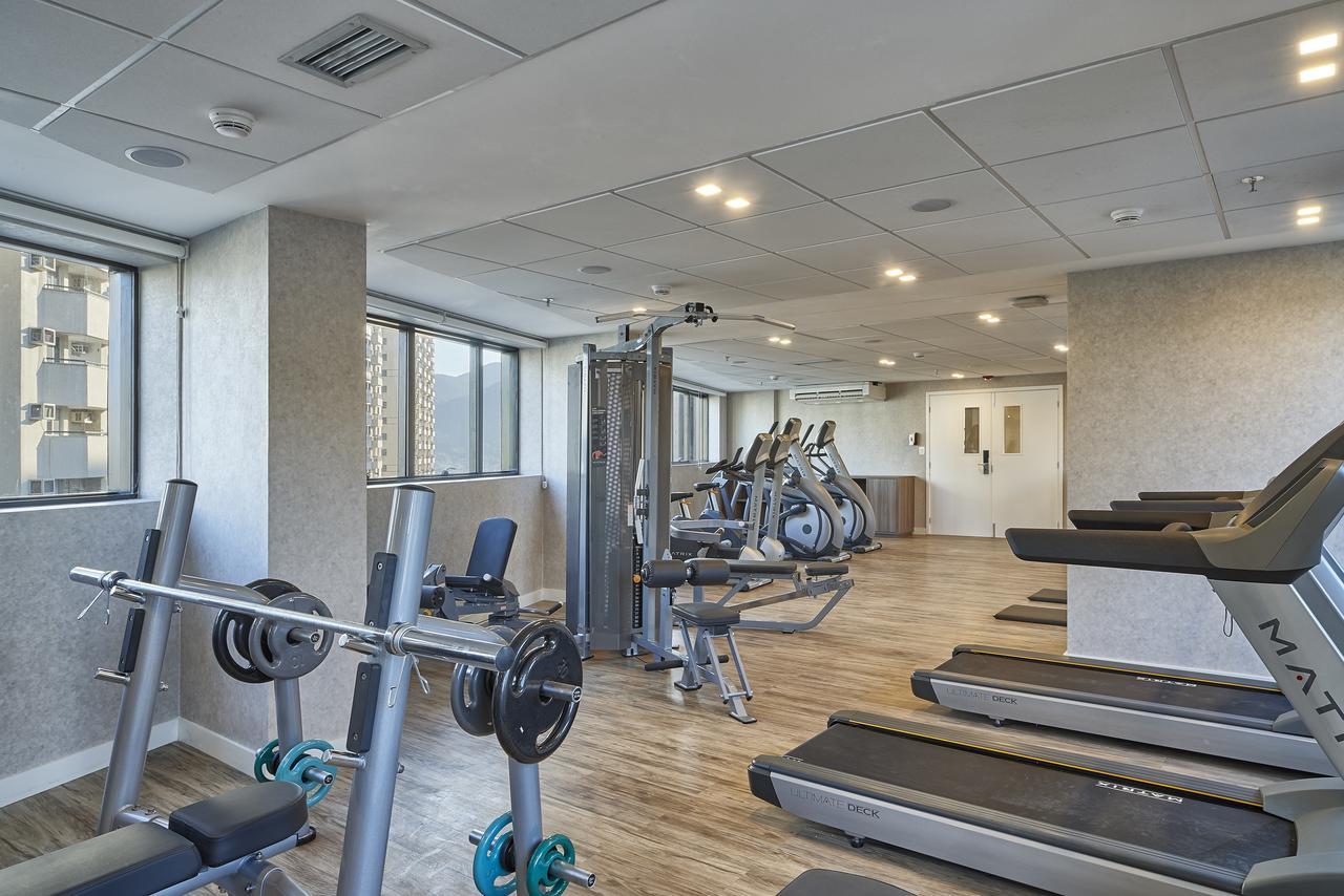 Radisson Rio De Janeiro Barra Hotel Ngoại thất bức ảnh The gym at the 100 North Main Street building