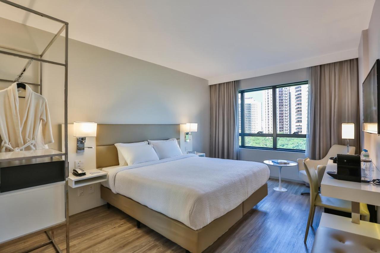 Radisson Rio De Janeiro Barra Hotel Ngoại thất bức ảnh A room at the hotel